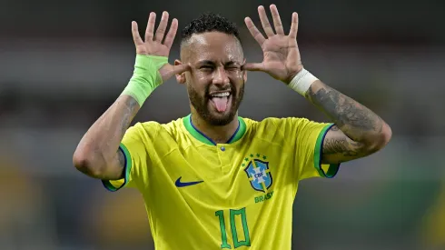 Neymar deixa o Al Hilal rumo ao Santos. Foto: Pedro Vilela/Getty Images.