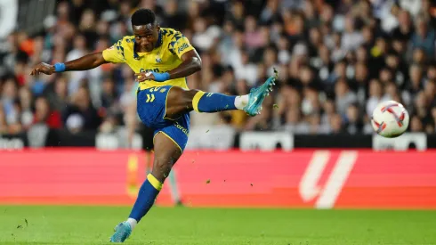 Dário Essugo, jogador do Sporting emprestado. Foto: David Ramos/Getty Images