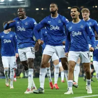 Com um golo nos descontos, Everton e Liverpool empatam no último dérbi em Goodison Park