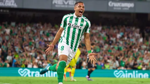 Barcelona negocia venda de Vitor Roque ao Palmeiras. Foto: Fran Santiago/Getty Images.