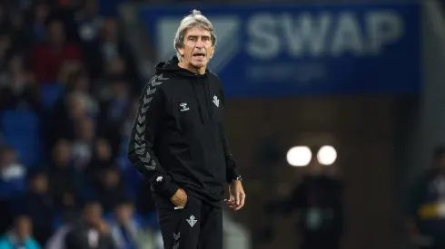 Manuel Pellegrini em ação pelo Betis. Foto: Getty