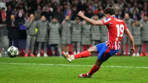 Julian Alvarez na cobrança de penálti frente ao Real Madrid. Foto: Getty Images