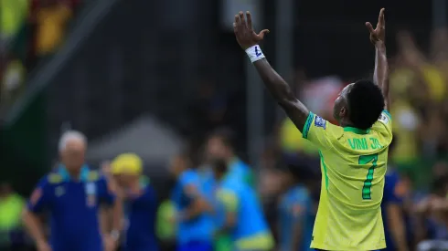 Vinicius Júnior foi decisivo no Brasil x Colômbia. Foto: Getty