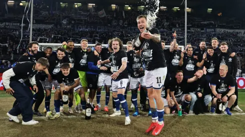 Arminia Bielefeld eliminou Bayer Leverkusen nas meias-finais. Foto: Getty Images.