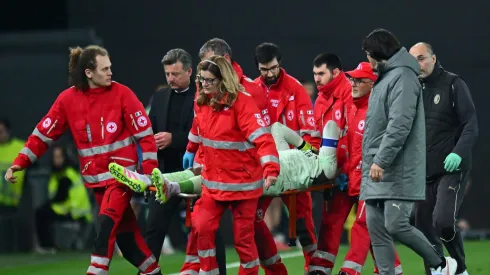 Mike Maignan lesionou-se no AC Milan. Foto: Getty Images