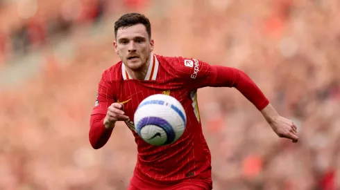 Andrew Robertson, do Liverpool, pode mudar-se para o Atlético de Madrid. Foto: Carl Recine/Getty Images