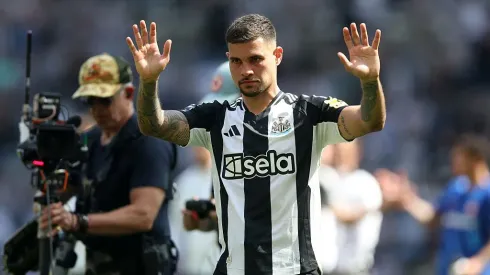 Bruno Guimarães não quis mudar-se para o Al Hilal. Foto: Getty Images