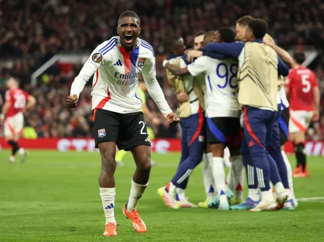 Oficial: internacional angolano Clinton Mata prolonga vínculo com o Lyon