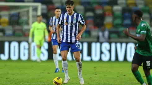 Deniz Gul não conseguiu impor-se no FC Porto e foi dispensado pelo treinador italiano Francesco Farioli.