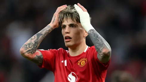 O argentino Alejandro Garnacho, dispensado por Rúben Amorim, é reforço do Chelsea, a troco de 46 milhões de euros.