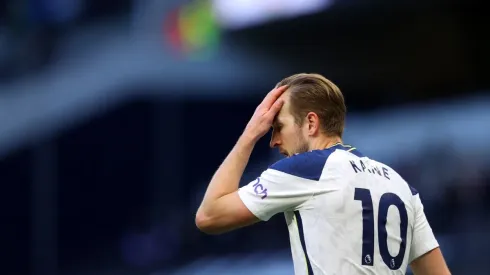 Tottenham Hotspur v Aston Villa - Premier League