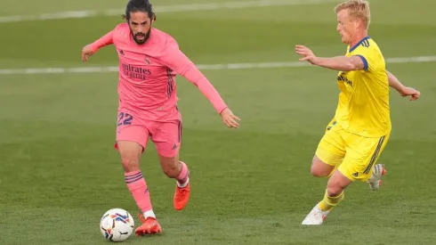 Real Madrid v Cadiz CF - La Liga Santander