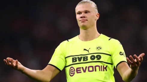 AFC Ajax v Borussia Dortmund: Group C – UEFA Champions League