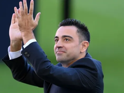 Depois de Daniel Alves, Xavi pede a contratação de mais um ex-companheiro