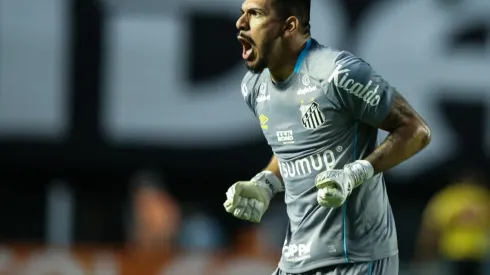 Santos v Gremio - Brasileirao 2021