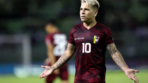 Venezuela v Argentina - FIFA World Cup 2022 Qatar Qualifier