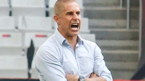 Sylvinho, treinador do Corinthians (Foto: Getty Images)