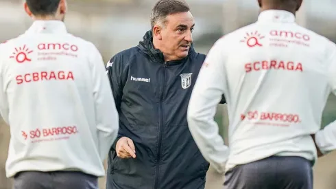 Carlos Carvalhal é treinador do Braga, de Portugal
