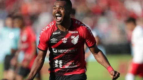 São Paulo anuncia a contratação de Nikão (Foto: FocoUy/AGIF)