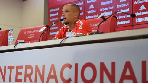 D'Alessandro assinou contrato de quatro meses e vai se aposentar ao fim do estadual (Foto: Ricardo Duarte/Internacional)