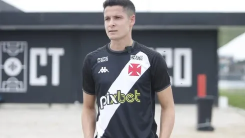 Matheus Barbosa fala sobre suas características (Foto: Rafael Ribeiro/Vasco da Gama)