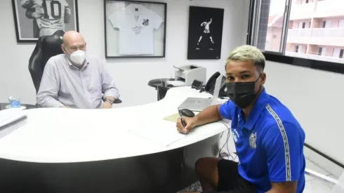 Marcos Leonardo será o camisa 9 do Santos em 2022 (Foto: Divulgação)