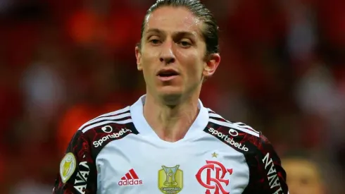 Filipe Luís testou positivo para a Covid-19 (Foto: Getty Images)