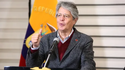 Presidente do Equador, Guilhermo Lasso, quer 50% do público na partida da Seleção Brasileira