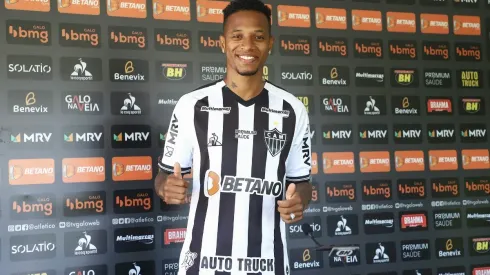 Tchê Tchê tem contrato com o Atlético-MG até o final de maio