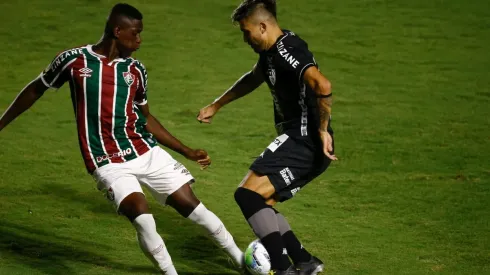 Fluminense e Botafogo se enfrentam nesta quinta-feira (Foto: Getty Images)