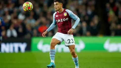 Philippe Coutinho encanta os torcedores do Aston Villa