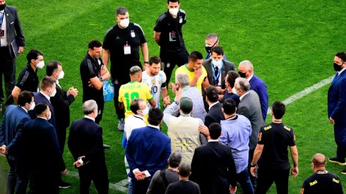 Fifa decidiu que terá um novo duelo entre Brasil e Argentina (Foto: MB Media/Getty Images)