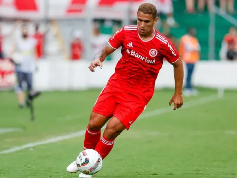 Fica ou sai? Internacional toma decisão importante sobre o futuro de Caio Vidal