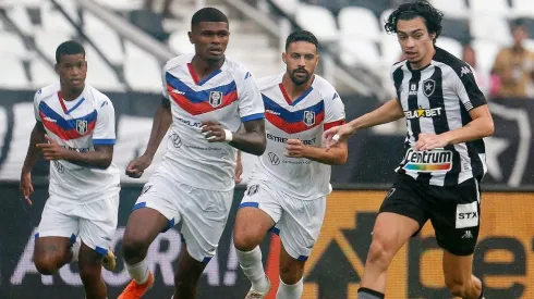 Matheus Nascimento vem se destacando neste início de temporada do Botafogo (Foto: Vitor Silva/Botafogo)