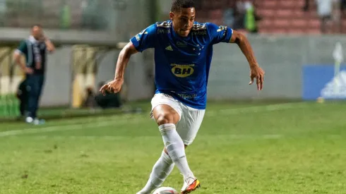 Artilheiro na base, promessa do Cruzeiro revela tranquilidade quanto a falta de gols no profissional (Foto: Alessandra Torres/AGIF)