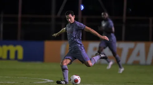 Ganso foi eleito o craque do jogo no duelo contra o Volta Redonda (Foto: Thiago Ribeiro/AGIF)