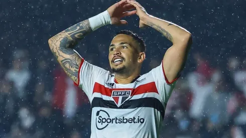 Luciano, atacante do São Paulo (Foto: Marcello Zambrana/AGIF)
