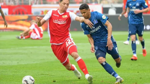 Douglas Santos já passou pelo Hamburgo, da Alemanha