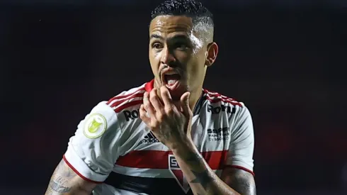 Luciano, atacante do São Paulo (Foto: Marcello Zambrana/AGIF)