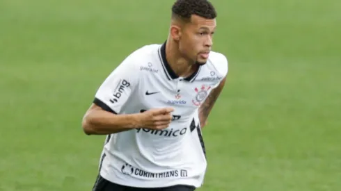 João Victor, zagueiro do Corinthians (Foto: Marcello Zambrana/AGIF)