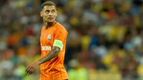 Botafogo sondou Alan Patrick, mas recuou após descobrir valores (Foto: Stanislav Vedmidl/DeFodi Images via Getty Images)