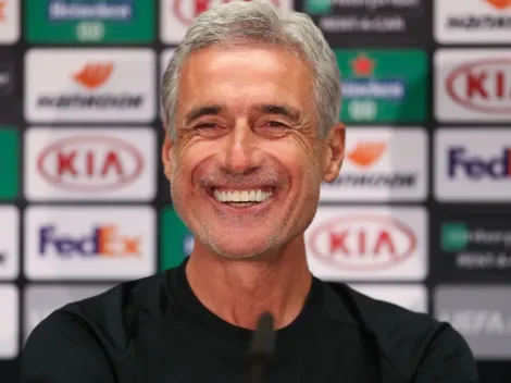 A pedido de Luís Castro, Botafogo volta à Europa e negocia a contratação de ex-São Paulo