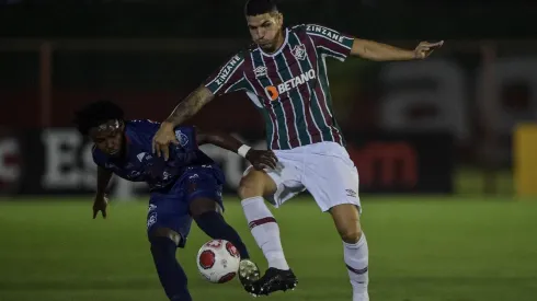 Destaque do Bangu no Cariocão, Lucas Oliveira é anunciado pelo Vasco (Foto: Thiago Ribeiro/AGIF)