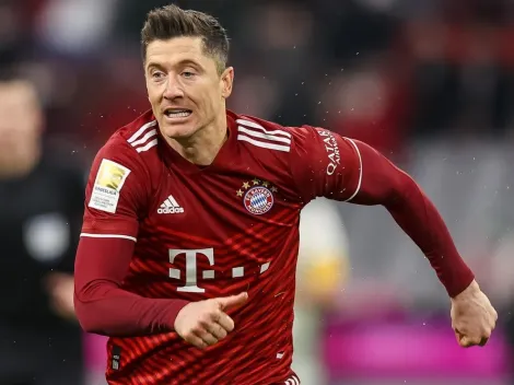 Barcelona pode envolver jogador em possível troca para ter Lewandowski, diz jornal