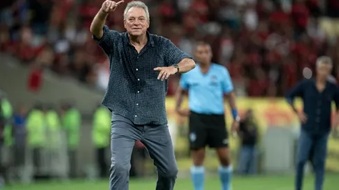 Abel comenta sobre situação que aconteceu no Ninho do Urubu (Foto: Jorge Rodrigues/AGIF)