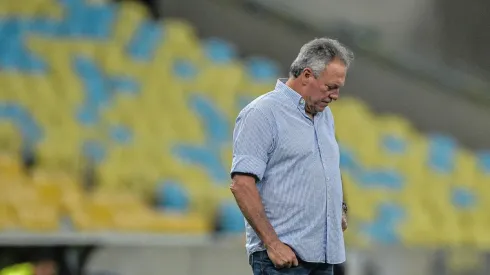 Abel lamenta derrota do Flu para o Internacional (Foto: Thiago Ribeiro/AGIF)