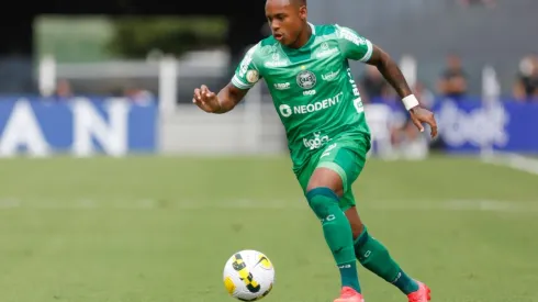 Santos v Coritiba – Brasileirao 2022