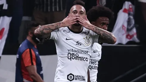 Maycon foi o nome do Corinthians na vitória sobre o Boca (Foto: Ettore Chiereguini/AGIF)