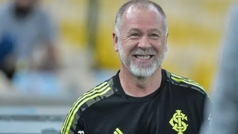 Mano Menezes quer a permanência de Bruno Méndez no Internacional