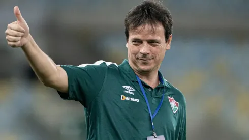 Diniz explica esquema usado no duelo contra o Junior Barranquilla (Foto: Jorge Rodrigues/AGIF)